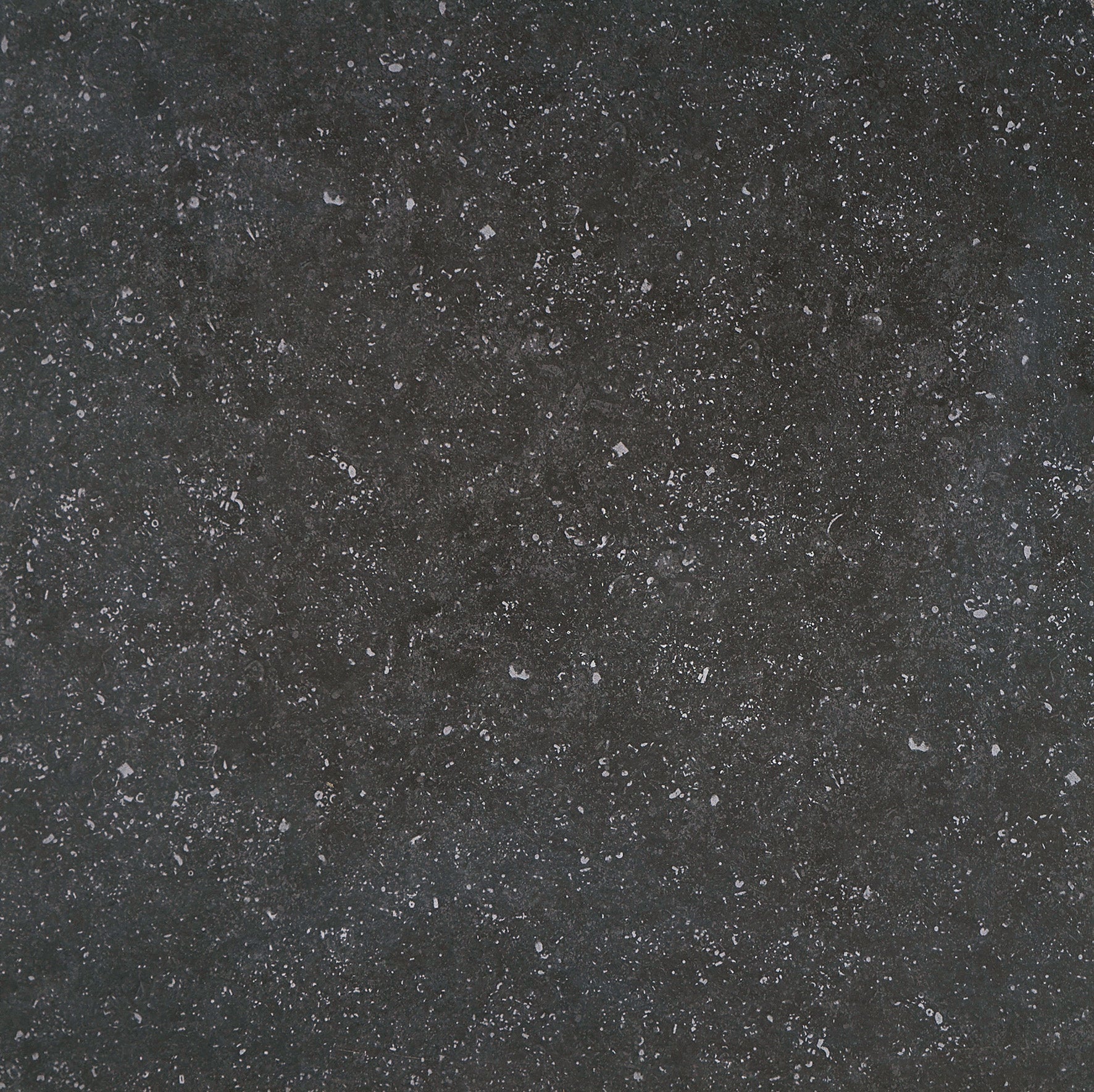 Bluestone Dark porcelain tile