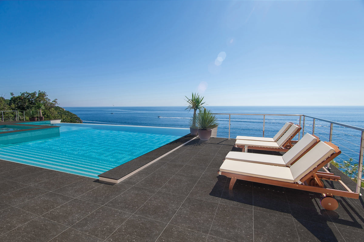 Bluestone Dark porcelain tile
