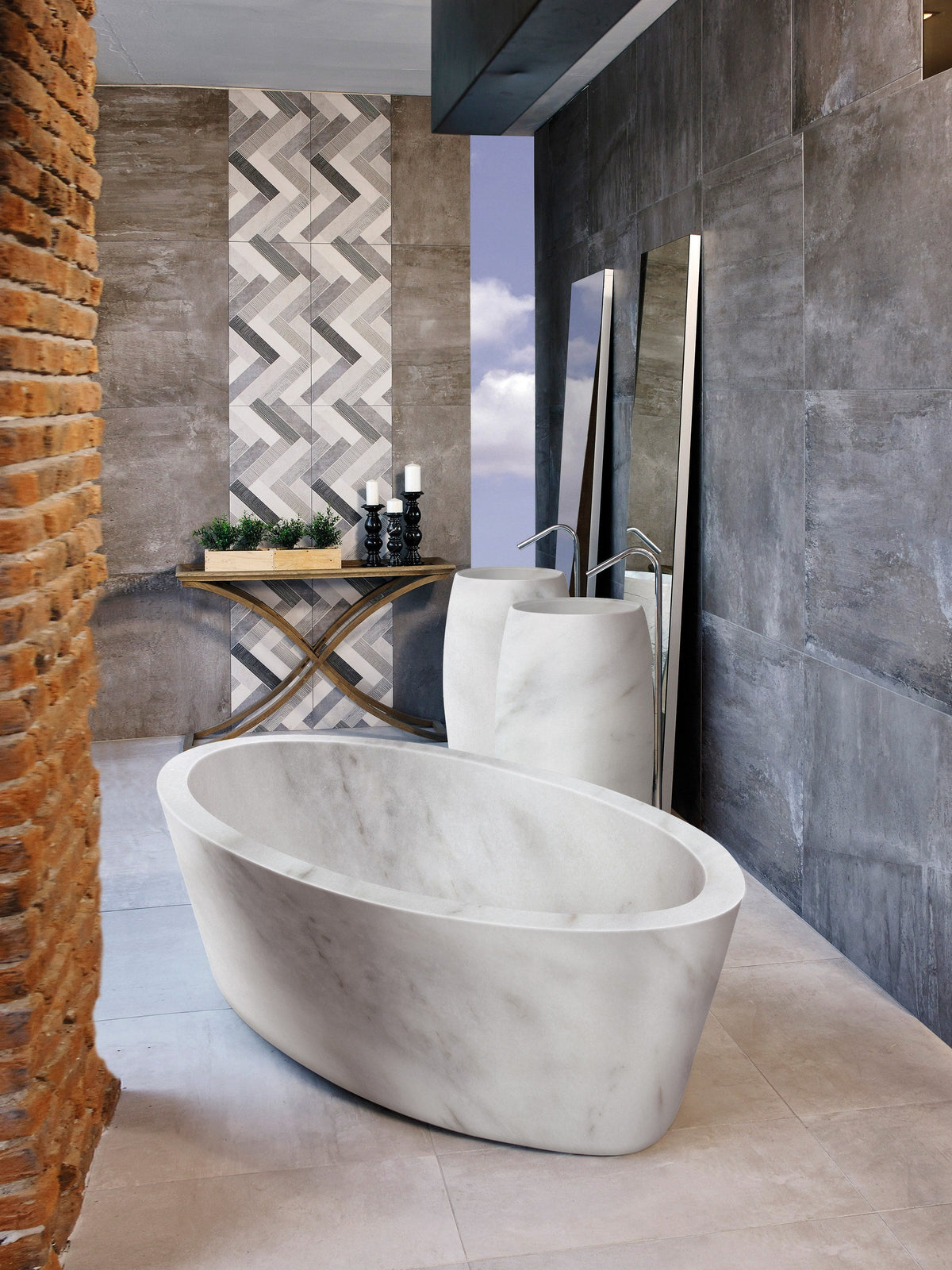 Laguna — natural stone bathtub