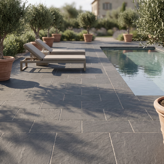 Neo Quarzite Anthracite porcelain paving in an outdoor setting